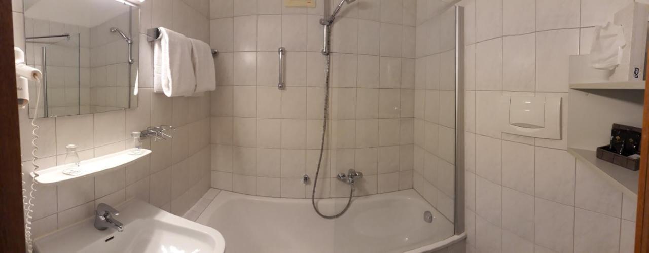 Braustueble Und Hotel Zur Post Weiler-Simmerberg Luaran gambar
